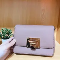 在飛比找PopChill優惠-[二手] Michael kors mk 側背包 鏈包 鏈條