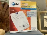 AT&T 1718 Digital Answering System With Time & Day Stamp • New In Box