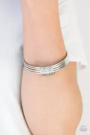 Paparazzi bracelet-Full Revolution- Silver