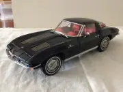 1/18 Scale Autoart Millenium 1963 Chevrolet Corvette Coupe Daytona Blu Brand New