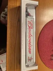 Spec Cast Budweiser Peterbilt 385 Van Trailer 1/64