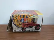 1/16 Ertl Farmall BN Tractor With Umbrella, 2004 Iowa FFA Edition