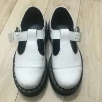 在飛比找蝦皮購物優惠-Dr. Martens Bethan White 厚底 白