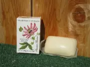 Brand New Vintage Crabtree & Evelyn Passion Flower 3.5 oz Perfumed Bar Soap
