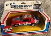Richard Petty #43 ERTL 1/43rd scale STP Die Cast Motorized Pullback Race Car
