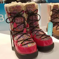 在飛比找蝦皮購物優惠-Binkiki超溫暖雪靴