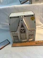CRAFT PAINTABLE HOUSE NEW SKELLY'S HOUSE