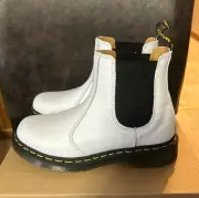 Dr. Martens Softy T Chelsea Boots: WHITE: NEW IN BOX (NO LID): SIZE US 7