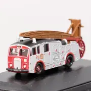 Oxford Dennis F12 fire engine - Bradford Fire Service 003 1/150 Diecast Model
