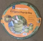 Fiskars Kangaroo Collapsible Garden Bag - 30 Gallon Lawn and Leaf Bag Container