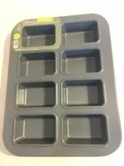 8-cavity Mini Loaf Pan for baking breads brownies cakes Fox Run #44922 non-stick