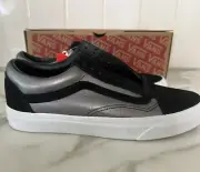 Vans Old Skool Mens Size 7.5 Womens Size 9. NEW IN BOX UNISEX RARE BLK Metallic
