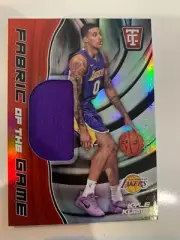 2017/18 TOTALLY CERTIFIED KYLE KUZMA GAME FABRIC RC ROOKIE RELIC CARD /205