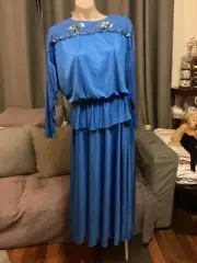 Genuine Vintage MAGIC COLLECTIONby MARC blue Batwing Top Skirt Sequins Size 14