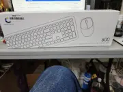 600 Wireless Keyboard Mouse Combo Set SMG-600395AG Open Box