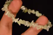 *NEW JADE* Chip Bead Bracelet 13.1g Elastic Tumbled Healing Crystal, Bowenite