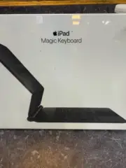 New Apple Magic Keyboard for iPad Air 10.9" 4th, 5th & Air 11" M2, M3