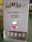 Red Aspen Reusable Nail Dashes, Pop On Petite Square, Meow-y And Bright, Brianna
