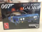 AMT 1172 007 1970 Ford Galaxie Police Car model kit