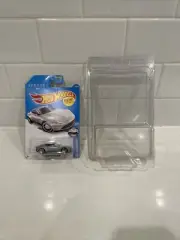 2016 Hot Wheels Aston Martin DB10 112/250 Spectre 007 With Protective Case