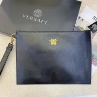 在飛比找Yahoo!奇摩拍賣優惠-versace 黑標 凡賽斯 美杜莎女王頭 手拿包