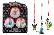 2017 Pokemon TOMY Danglers 3pack Evee Leafeon Glaceon NEW Nintendo Creature Card
