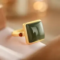 在飛比找蝦皮購物優惠-傳統手工製作 925 純銀天然方形綠色翡翠永恆戒指所有尺寸適