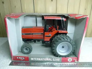 International 5288 凱斯萬國六輪拖拉機農用車模型絕版 ERTL1:16