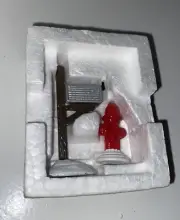 DEPT 56 SNOW VILLAGE FIRE HYDRANT & MAILBOX