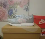 Asics Lyte Classic Men's baby blue / pink Athletic Running Shoes Size US 7