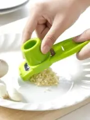 pc Multifunctional Garlic Maker, Ginger Grinder, Garlic Grinder, Grinding Garlic