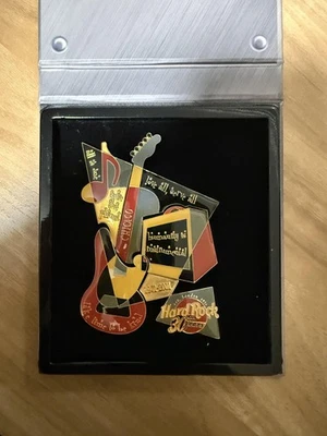 Hard Rock Cafe London 30th Anniversary Limited Edition Guitar Pin 1971-2001