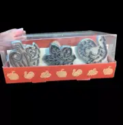New Williams Sonoma Heirloom Autumn Pie Crust Cutters Turkey Pumpkin Leaf In Box