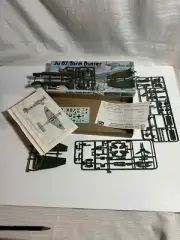 JU 87 Tank Buster airplane model kit 1/72 scale Revell