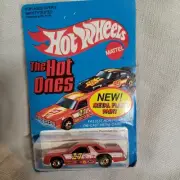 Mattel Hot Wheels The Hot Ones Frontrunnin Fairmont Model 3257 Metal NIB Punched