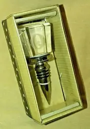 WINE BOTTLE STOPPER MONOGRAM INITIAL O UNUSED CYPRESS HOME BOX OPEN 3WS132O BAR.