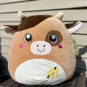 Squishmallow 16 in Cow Sage Kellytoy