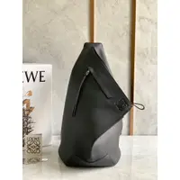 在飛比找蝦皮購物優惠-二手Loewe Anton Backpack 黑色