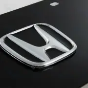 3D HONDA Logo Front Gloss Black Stainless Steel License Plate Frame with BK Caps
