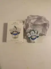 2011 Hallmark Keepsake Ornament Frosty Fun Decade Series Snowman