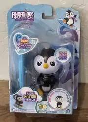 NEW WowWee Fingerlings TUX The Penguin Interactive Magic Motion Sensor Toy
