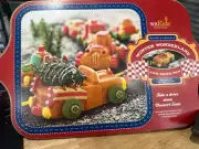 NORDIC WARE Winter Wonderland Car Cake Pan MUFFIN CUPCAKE PAN