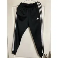 在飛比找蝦皮購物優惠-[二手]Adidas 運動長褲 縮口褲 BK7396(三條線