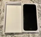 iphone se 3rd gen A2595 - 64g Midnight Edition - New In Box - No Chrger