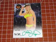 2012 Benchwarmer LISA LIGON Halloween Green Auto/10 DALLAS COWBOYS Cheerleader