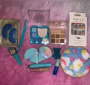 IM BLUE makeup/ beauty bundle (12 piece’s.)
