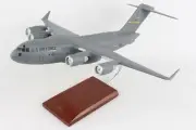 USAF Boeing C-17 Globemaster Charleston AFB Desk Display Model 1/100 SC Airplane