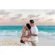 Save 19.99%! Family Beach Photoshoot in Aruba with a Local Photographer