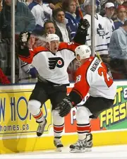 Jeremy Roenick Goal Celebration Philadelphia Flyers 8x10 NHL Hockey Photo