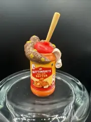 Zuru Minis MEGA GROSS SERIES 2 Buttinski's Poo Nut Butter